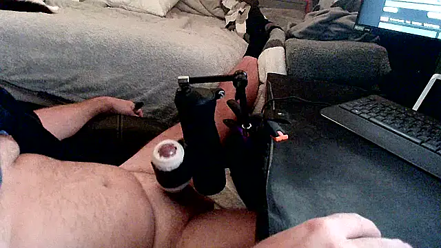 Snapshot of shy2pete chatting on October 26, 2025, 7:53 pm shy2pete online show from October 26, 2025, 7:53 pm