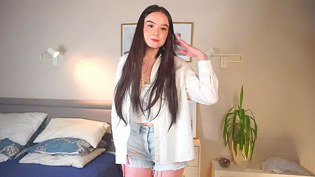 Snapshot of IsabelBulfer chatting on November 1, 2025, 4:20 pm IsabelBulfer online show from November 1, 2025, 4:20 pm