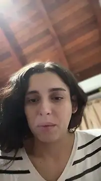 gigi333regi online show from April 27, 2026, 7:17 am