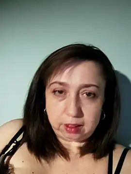 MaryKiki5619 online show from April 18, 2026, 7:58 pm