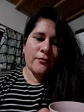 Clara Arg online show from November 23, 2025, 2:00 am