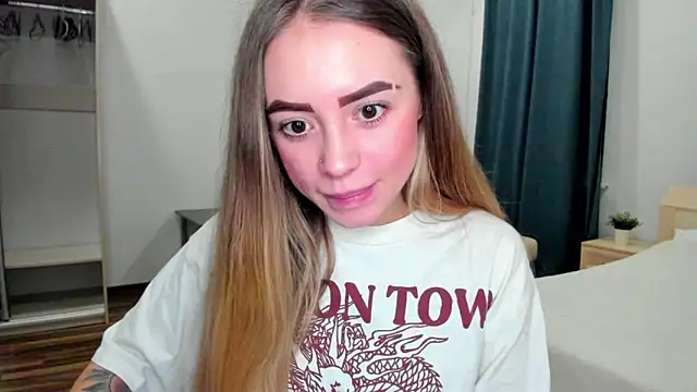 Snapshot of stellarblush chatting on November 2, 2025, 8:55 pm stellarblush online show from November 2, 2025, 8:55 pm