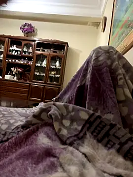 Unique-Man online show from October 24, 2025, 11:12 pm