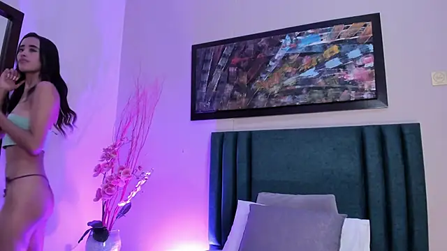 KeimyWilde online show from February 5, 2026, 6:45 pm