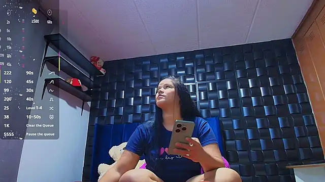 Snapshot of Kesha_rosse_ chatting on November 7, 2025, 5:51 am Kesha rosse online show from November 7, 2025, 5:51 am