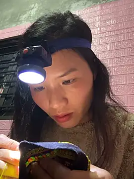 Yunzang online show from March 5, 2026, 1:18 pm