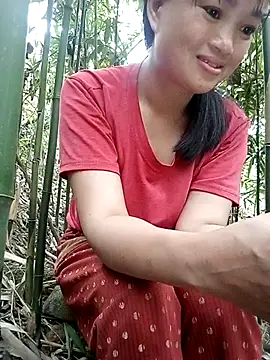 Snapshot of Noelle-e chatting on March 21, 2026, 8:19 am Noelle-e online show from March 21, 2026, 8:19 am