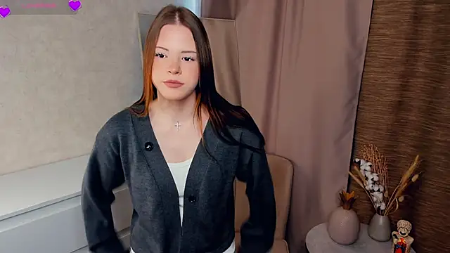 DremaMiears online show from October 26, 2025, 4:51 am
