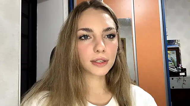 IlanaLafferty online show from November 13, 2025, 7:35 pm