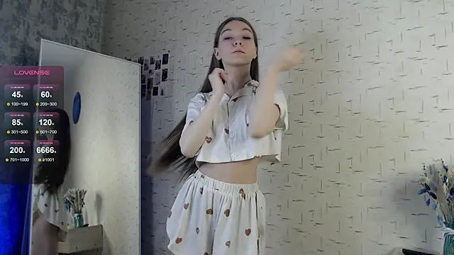 miragge  online show from November 2, 2025, 1:08 am