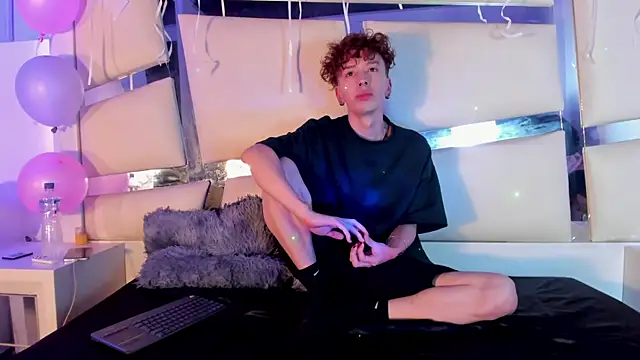 Genesis ask online show from November 6, 2025, 4:02 am