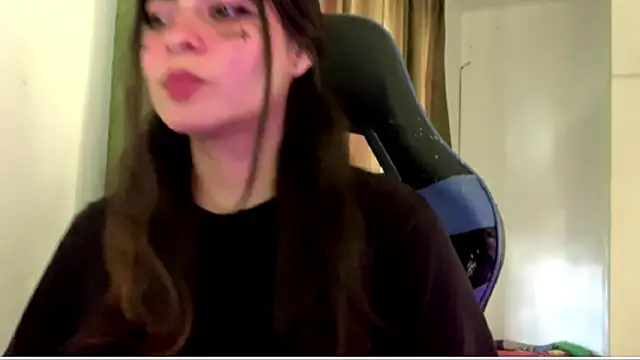 Annagoth  online show from April 2, 2026, 4:26 pm