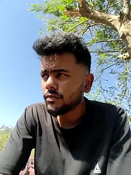 devil boy 0909 online show from April 15, 2026, 3:57 am