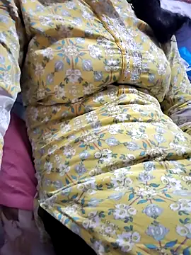 Snapshot of Hot-Rubyy chatting on March 30, 2026, 5:25 pm Hot-Rubyy online show from March 30, 2026, 5:25 pm