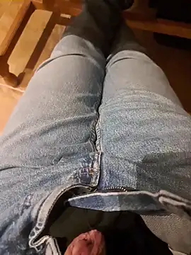 TheRealJoanPere online show from December 3, 2025, 8:07 pm