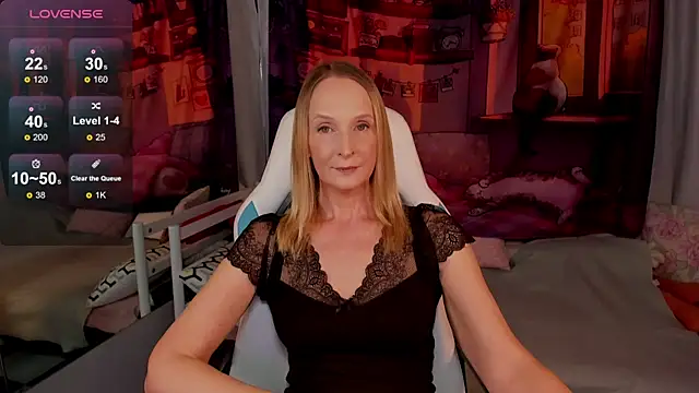 ScarlettPalmer online show from May 9, 2026, 10:53 am