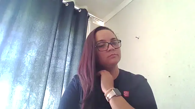 Snapshot of lilMissMarli chatting on April 8, 2026, 8:14 am lilMissMarli online show from April 8, 2026, 8:14 am