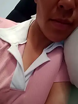 lauren hill02 online show from October 28, 2025, 6:10 pm