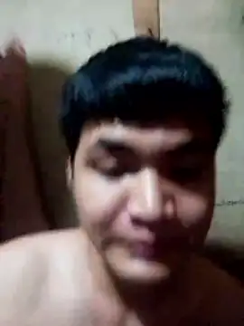 hot chieaxxx online show from April 15, 2026, 11:05 pm