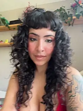 SugarTroubl33 online show from July 11, 2026, 2:42 pm