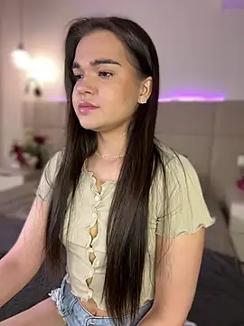 Snapshot of BabyShy- chatting on January 17, 2026, 10:57 pm BabyShy- online show from January 17, 2026, 10:57 pm