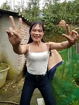 doggy-00 online show from February 22, 2026, 8:24 am