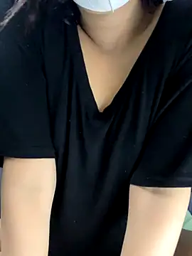 karakin1220 online show from October 30, 2025, 11:33 am