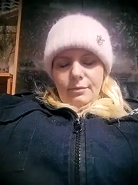 Lana-murr online show from March 2, 2026, 10:49 pm