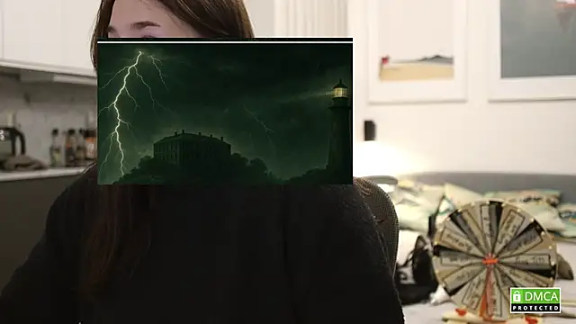 Snapshot of girl_u_never_met chatting on November 14, 2025, 5:33 pm girl u never met online show from November 14, 2025, 5:33 pm