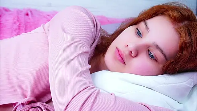 YettaCalabria online show from March 13, 2026, 12:23 pm