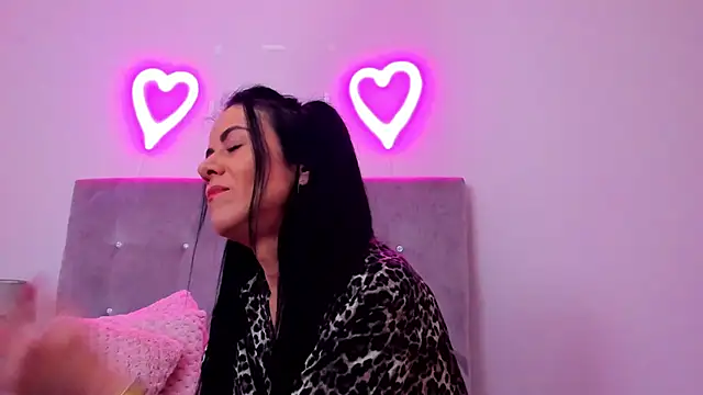 Snapshot of brianaflynt chatting on February 27, 2026, 7:36 pm brianaflynt online show from February 27, 2026, 7:36 pm