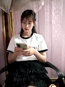 Em xinh01 online show from April 11, 2026, 10:36 pm