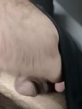 centro6891 online show from November 9, 2025, 3:21 pm