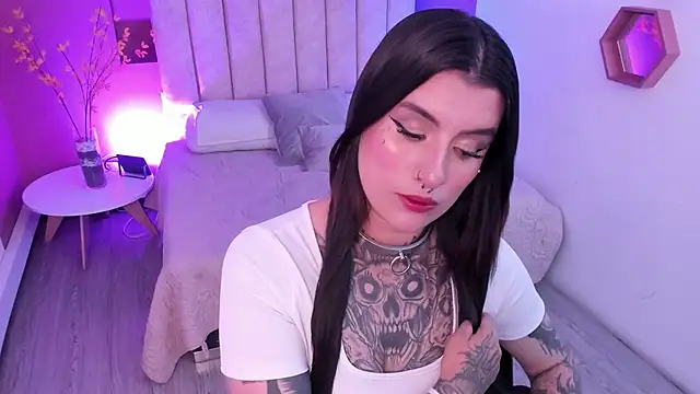 Snapshot of mia_jagger chatting on February 6, 2026, 8:12 pm mia jagger online show from February 6, 2026, 8:12 pm