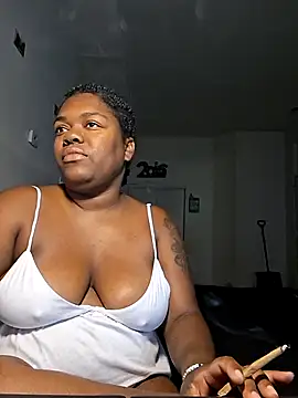 BIGBOOTIBAMBI online show from July 21, 2026, 4:53 pm