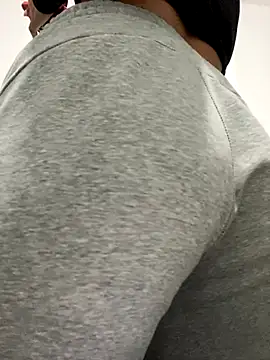 Snapshot of Catalina244 chatting on October 29, 2025, 2:47 am Catalina244 online show from October 29, 2025, 2:47 am