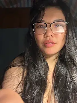 heodat-sexx online show from April 18, 2026, 7:01 am