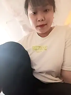 Snapshot of Ciin_hello chatting on November 5, 2025, 12:05 pm Ciin hello online show from November 5, 2025, 12:05 pm