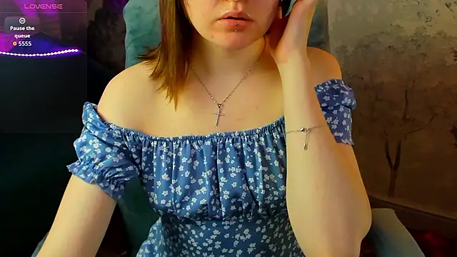 R I N A online show from March 31, 2026, 1:07 am