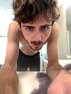 mattcumsquik online show from October 31, 2025, 6:31 pm