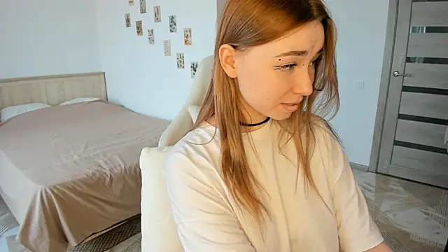 Angella Mills online show from November 10, 2025, 6:12 am