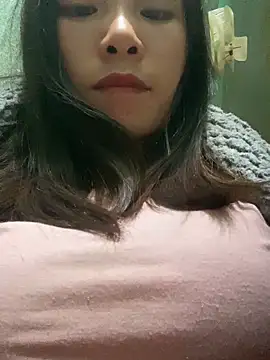 Elysia-007 online show from December 18, 2025, 2:12 pm