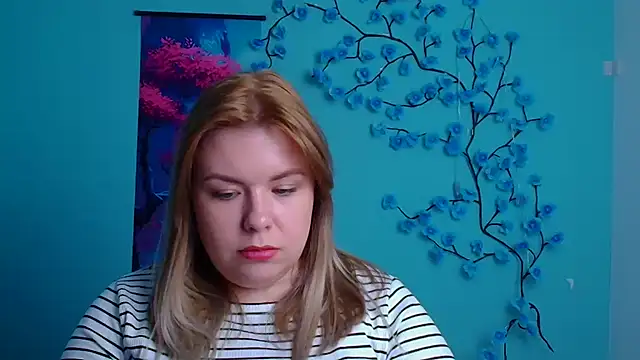 SusannaNight online show from November 28, 2025, 12:19 pm