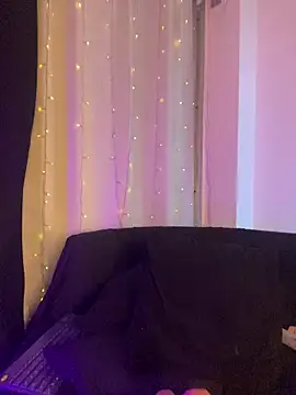 AshleyWinslow online show from March 21, 2026, 7:02 am