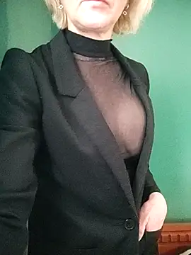 Seta385211 online show from November 26, 2025, 8:04 am