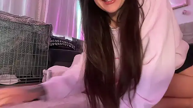 SpicyLunaaa online show from July 2, 2026, 10:43 am