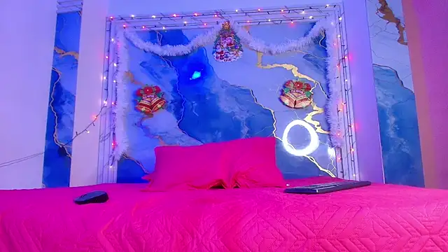 Girls from medellin online show from December 2, 2025, 3:12 am