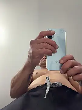 HighonTee online show from October 29, 2025, 8:16 am