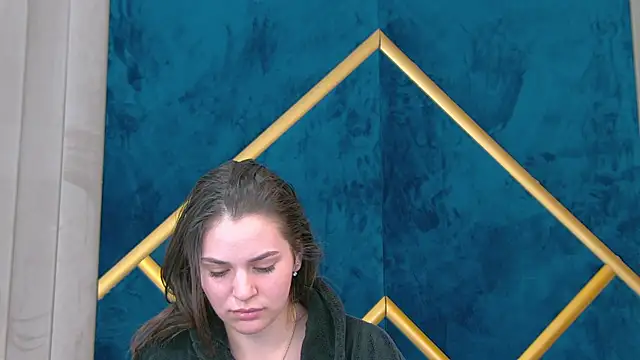 Snapshot of MisteryBlush chatting on October 28, 2025, 8:22 pm MisteryBlush online show from October 28, 2025, 8:22 pm