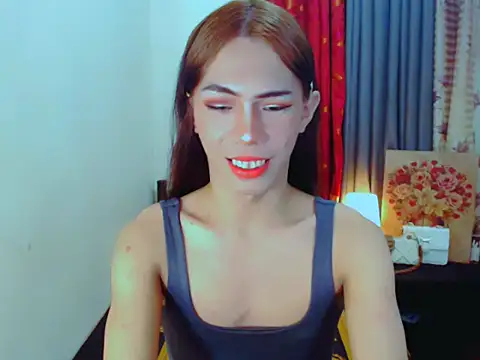 EXOTICGEORGINA online show from November 22, 2025, 9:41 am